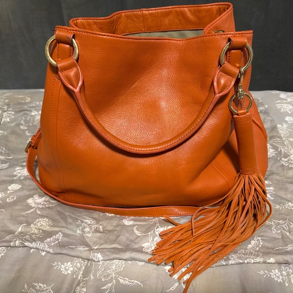 G.I.L.I. Genuine leather Rust Oversized handbag with tassel - Picture 5 of 9